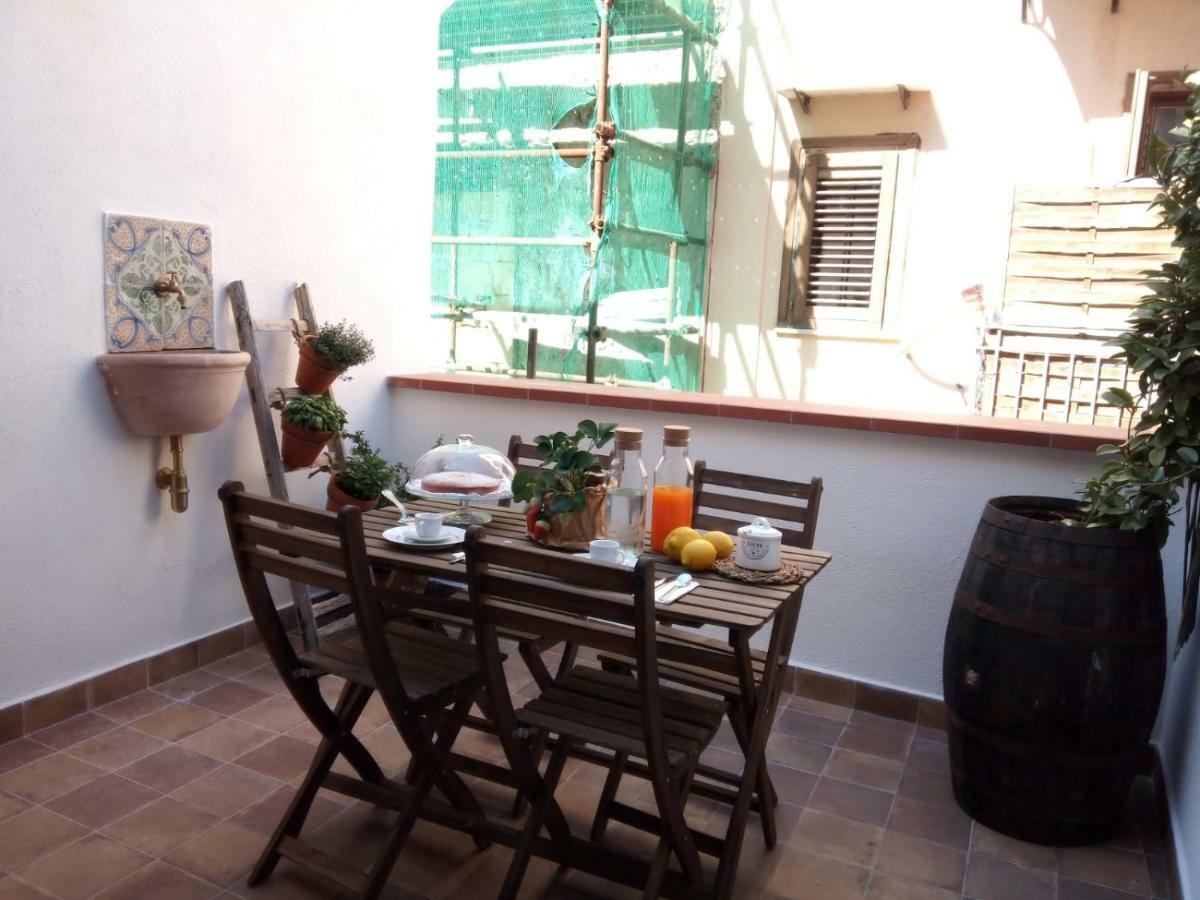 Il Terrazzino Sul Kemonia Leilighet Palermo Eksteriør bilde